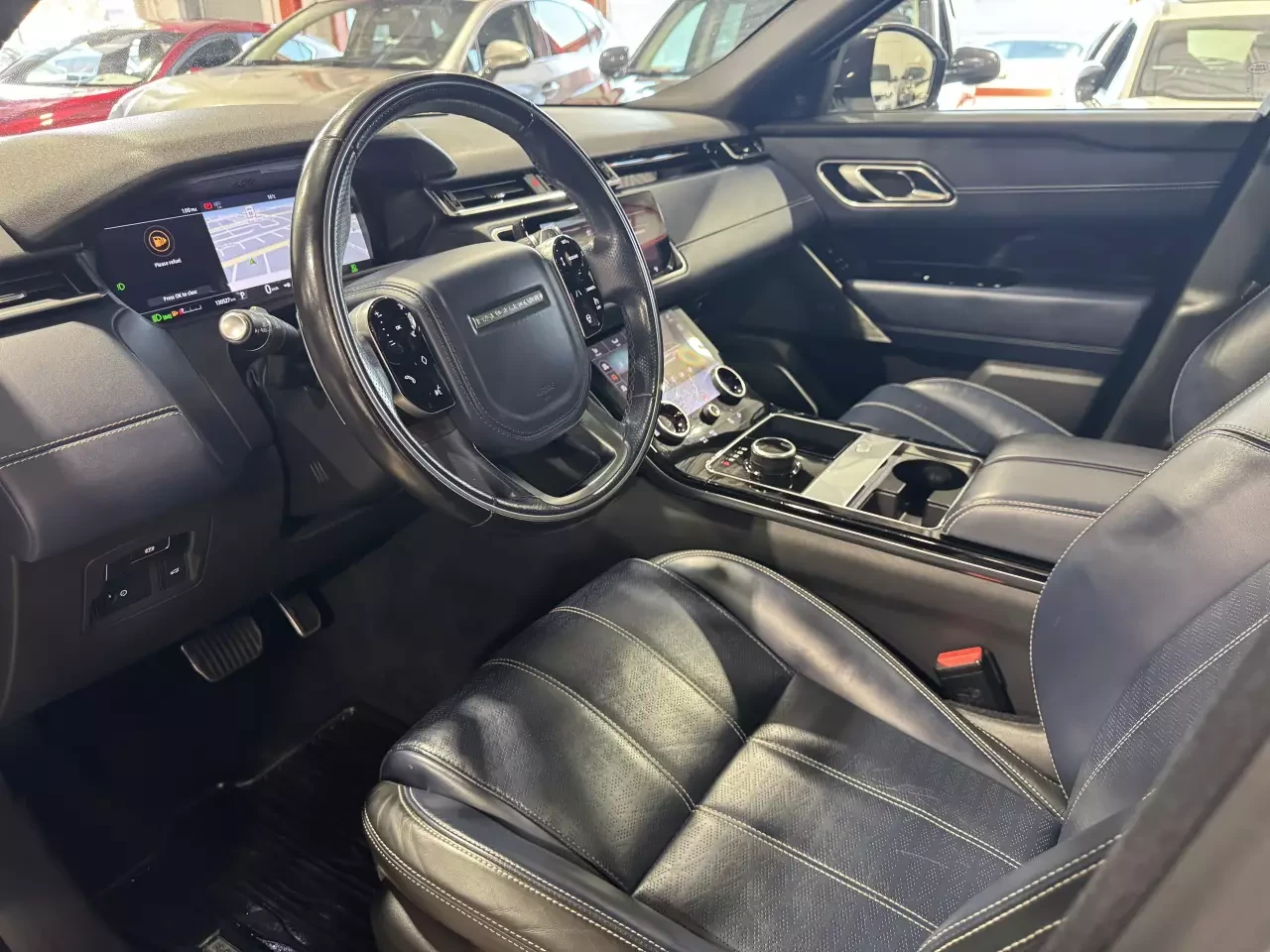 Land Rover Range Rover Velar P380 R-Dynamic HSE* Pano* Camera* CarPlay*  - изображение 6 | Auto.bg Land Rover Range Rover Velar P380 R-Dynamic HSE* Pano* Camera* CarPlay*  - изображение 6