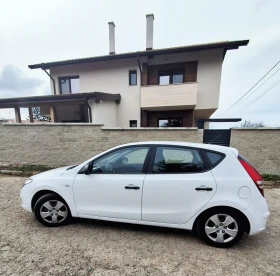 Hyundai I30 ФИФА едишън - 3800 € / 7432.15 лв. - 18548827 3 | Car24.bg Hyundai I30 ФИФА едишън - 3800 € / 7432.15 лв. - 18548827 3