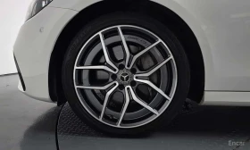 Mercedes-Benz E 220 * 4MATIC AMG Line * ЦЕНА ДО БЪЛГАРИЯ | Auto.bg — изображение 5 Mercedes-Benz E 220 * 4MATIC AMG Line * ЦЕНА ДО БЪЛГАРИЯ | Auto.bg — изображение 5