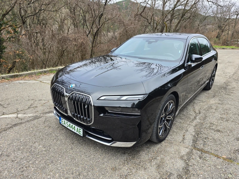 BMW i7 xDrive60, 4x4, HUD, Theater, 360 - 82900 € / 162138.31 лв. - 66965147 1 | Car24.bg BMW i7 xDrive60, 4x4, HUD, Theater, 360 - 82900 € / 162138.31 лв. - 66965147 1
