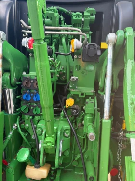 Трактор John Deere 6215R Auto Trac SF6000 лизинг с 20% вноска | Auto.bg — изображение 8 Трактор John Deere 6215R Auto Trac SF6000 лизинг с 20% вноска | Auto.bg — изображение 8
