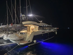 Моторна яхта Beneteau Monte Carlo 5 | Auto.bg — изображение 2 Моторна яхта Beneteau Monte Carlo 5 | Auto.bg — изображение 2