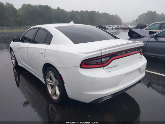 Dodge Charger R/T* 5.7* V8* 8ZF* ПОДГРЕВ* КАМЕРА* КЕЙЛЕС* LANE*  - изображение 4 | Auto.bg Dodge Charger R/T* 5.7* V8* 8ZF* ПОДГРЕВ* КАМЕРА* КЕЙЛЕС* LANE*  - изображение 4