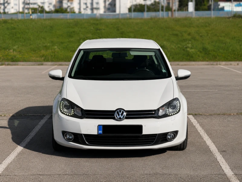 VW Golf 1.6 TDI Highline - 5900 € / 11539.40 лв. - 16208131 1 | Car24.bg VW Golf 1.6 TDI Highline - 5900 € / 11539.40 лв. - 16208131 1