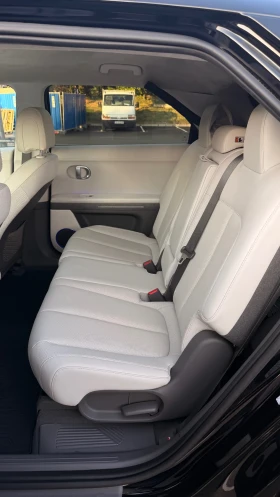 Hyundai Ioniq 5 Long Range 77.4kWh/27, 000км/Регистриран/Гаранция | Auto.bg — изображение 13 Hyundai Ioniq 5 Long Range 77.4kWh/27, 000км/Регистриран/Гаранция | Auto.bg — изображение 13