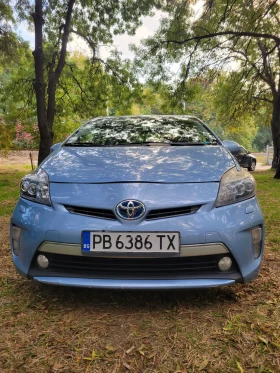 Снимка Toyota Prius
