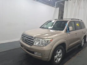 Toyota Land cruiser 200 * 5.7 * KEYLESS * 7 МЕСТЕН *