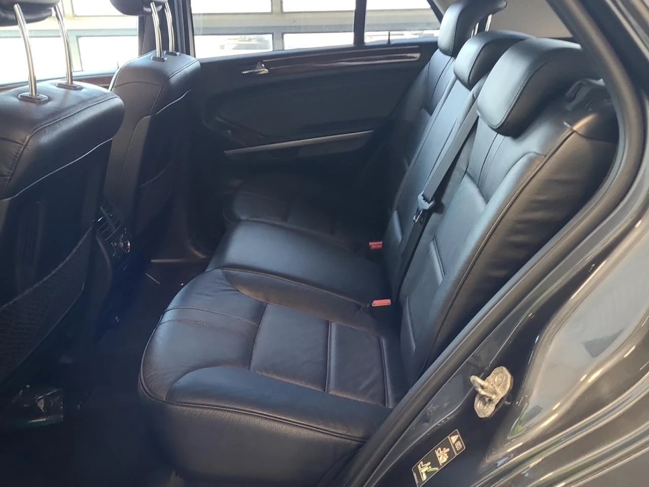 Mercedes-Benz ML 550 4MATIC* AMG-pack* H/K* Подгрев* Обдух* Шибидах*  - изображение 8 | Auto.bg Mercedes-Benz ML 550 4MATIC* AMG-pack* H/K* Подгрев* Обдух* Шибидах*  - изображение 8