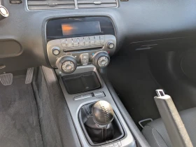 Chevrolet Camaro 1LT 3.6 Manual * CARFAX* * АвтоКредит* ЦЕНА ДО БГ - 23499 лв. / 12014.85 € - 42108673 13 | Car24.bg Chevrolet Camaro 1LT 3.6 Manual * CARFAX* * АвтоКредит* ЦЕНА ДО БГ - 23499 лв. / 12014.85 € - 42108673 13