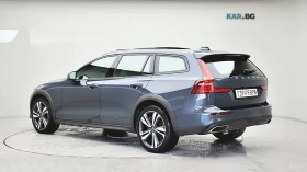 Volvo V60 Cross Country T5 Pro AWD - 19600 € / 38334.27 лв. - 36352112 2 | Car24.bg Volvo V60 Cross Country T5 Pro AWD - 19600 € / 38334.27 лв. - 36352112 2