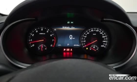 Kia Stinger 3.3 GT AWD Masters Turbo Package | Auto.bg — изображение 8 Kia Stinger 3.3 GT AWD Masters Turbo Package | Auto.bg — изображение 8