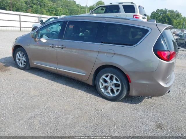 Chrysler Pacifica TOURING L-PLUS - изображение 3 | Auto.bg Chrysler Pacifica TOURING L-PLUS - изображение 3