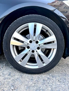 Mercedes-Benz E 220 CDI - 8700 € / 17015.72 лв. - 81220125 12 | Car24.bg Mercedes-Benz E 220 CDI - 8700 € / 17015.72 лв. - 81220125 12