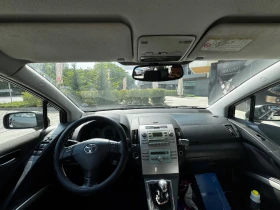 Toyota Corolla verso Ван | Auto.bg — изображение 12 Toyota Corolla verso Ван | Auto.bg — изображение 12
