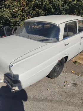Mercedes-Benz 110 1.9 D | Auto.bg — изображение 6 Mercedes-Benz 110 1.9 D | Auto.bg — изображение 6