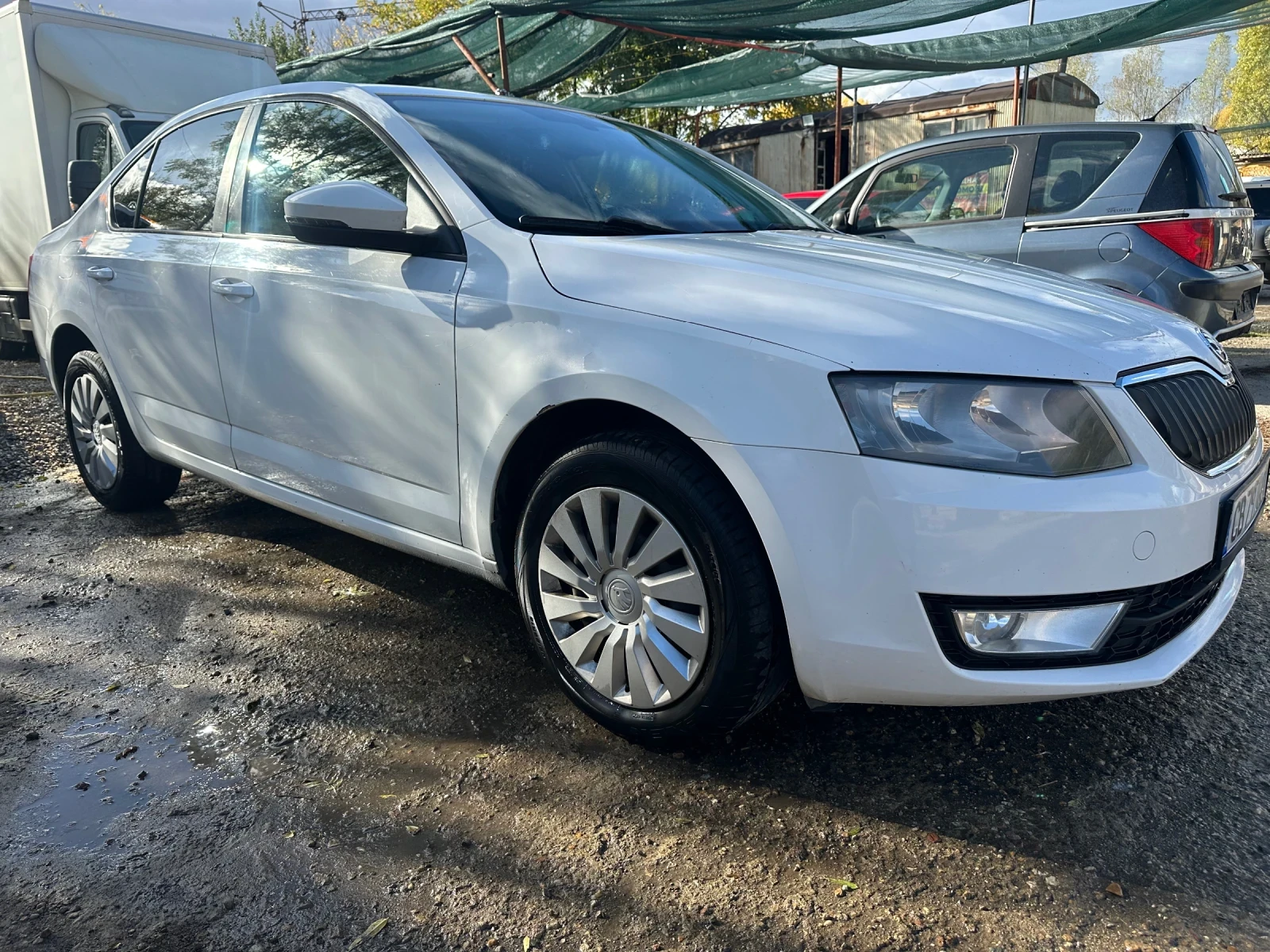 Skoda Octavia 1.6 дизел Автомат - изображение 6 | Auto.bg Skoda Octavia 1.6 дизел Автомат - изображение 6