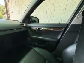 Mercedes-Benz C 320 Подгрев, Панорама, Кожа | Auto.bg — изображение 9 Mercedes-Benz C 320 Подгрев, Панорама, Кожа | Auto.bg — изображение 9