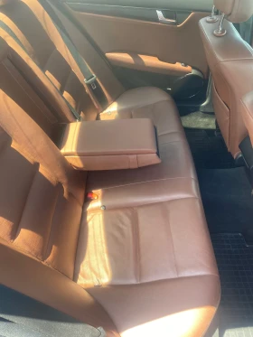 Mercedes-Benz C 320 - 7999 € / 15644.68 лв. - 20396097 15 | Car24.bg Mercedes-Benz C 320 - 7999 € / 15644.68 лв. - 20396097 15