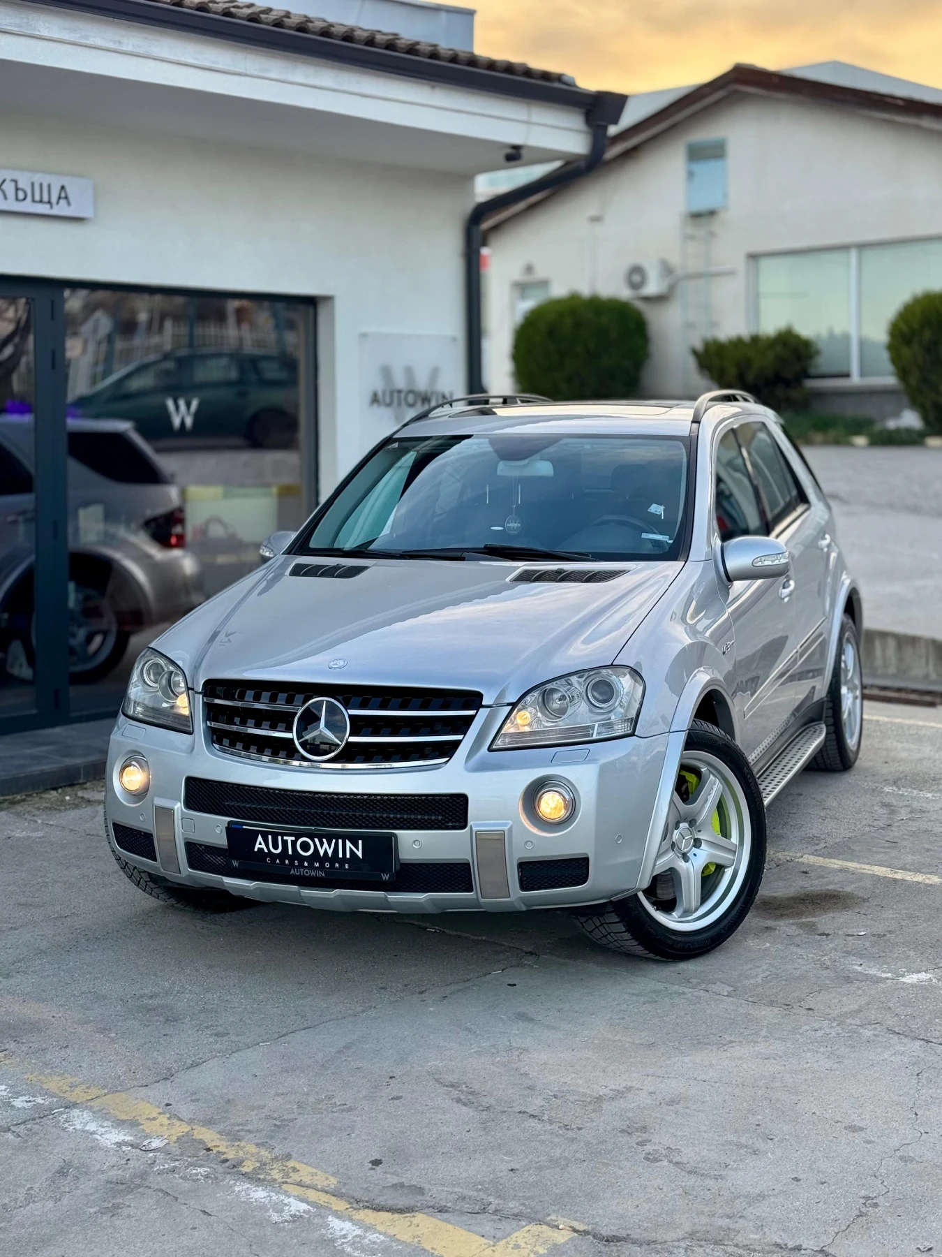 Mercedes-Benz ML 63 AMG 6.3 AMG - УНИКАТ | Auto.bg — изображение 1 Mercedes-Benz ML 63 AMG 6.3 AMG - УНИКАТ | Auto.bg — изображение 1