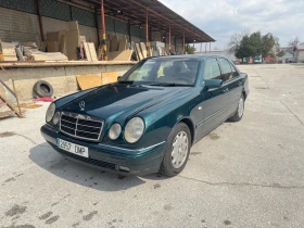 Mercedes-Benz E 320 M104