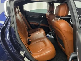Maserati Ghibli 3.0D/ШИБИДАХ/АЛКАНТАРА/KEYLESS/SPORT PACK - 15986 € - 69899353 12 | Car24.bg Maserati Ghibli 3.0D/ШИБИДАХ/АЛКАНТАРА/KEYLESS/SPORT PACK - 15986 € - 69899353 12