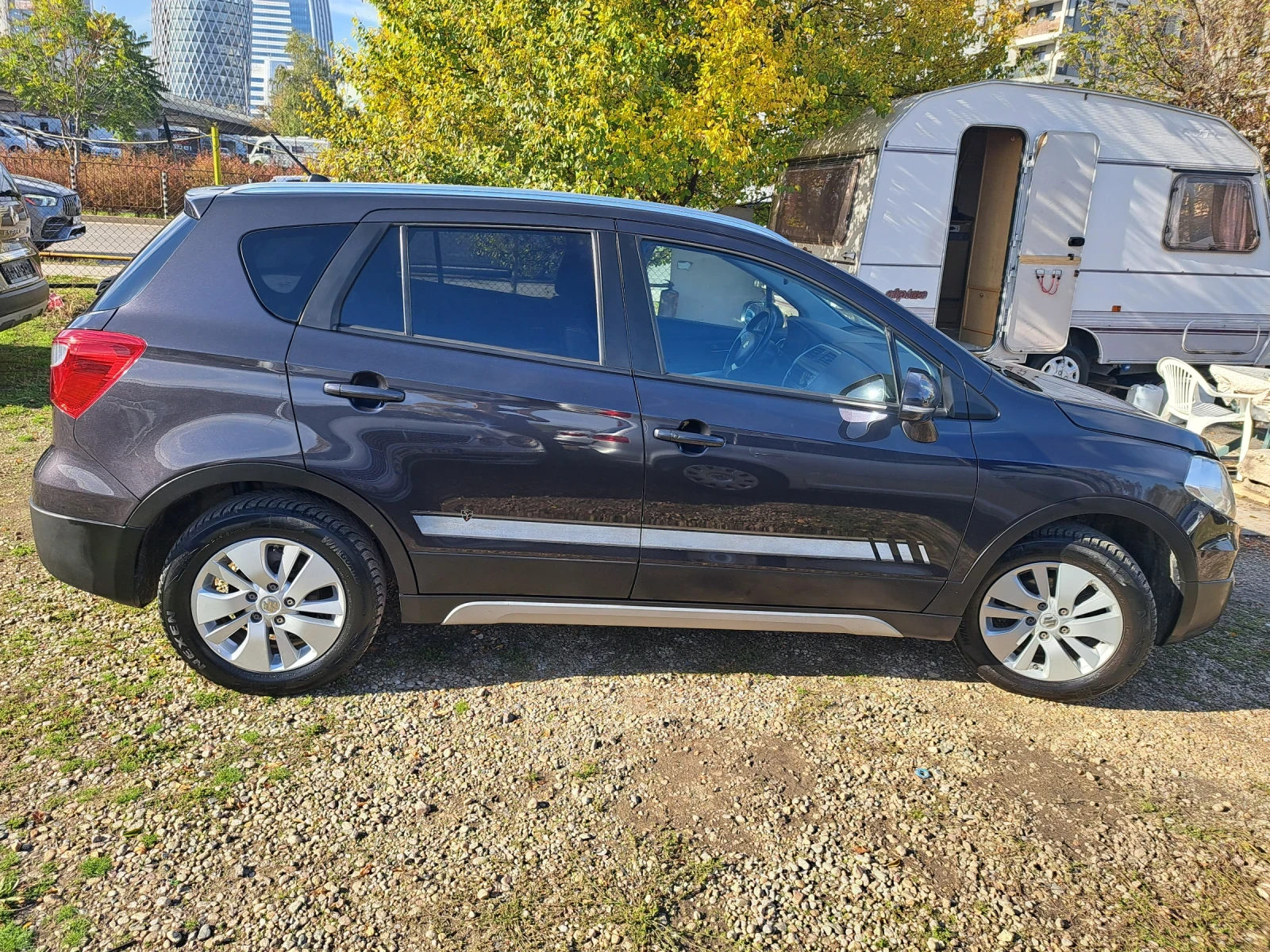 Suzuki SX4 S-Cross 4x4 1.6i - 120 KS. - изображение 6 | Auto.bg Suzuki SX4 S-Cross 4x4 1.6i - 120 KS. - изображение 6