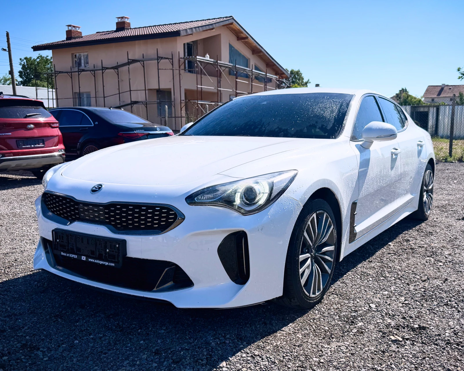 Kia Stinger 2.0 autogeorge.com | Auto.bg — изображение 1 Kia Stinger 2.0 autogeorge.com | Auto.bg — изображение 1