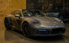 Porsche 911 Carrera