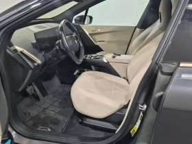 BMW iX * Sports Activity Vehicle Xdrive50 * CARFAX * | Auto.bg — изображение 3 BMW iX * Sports Activity Vehicle Xdrive50 * CARFAX * | Auto.bg — изображение 3