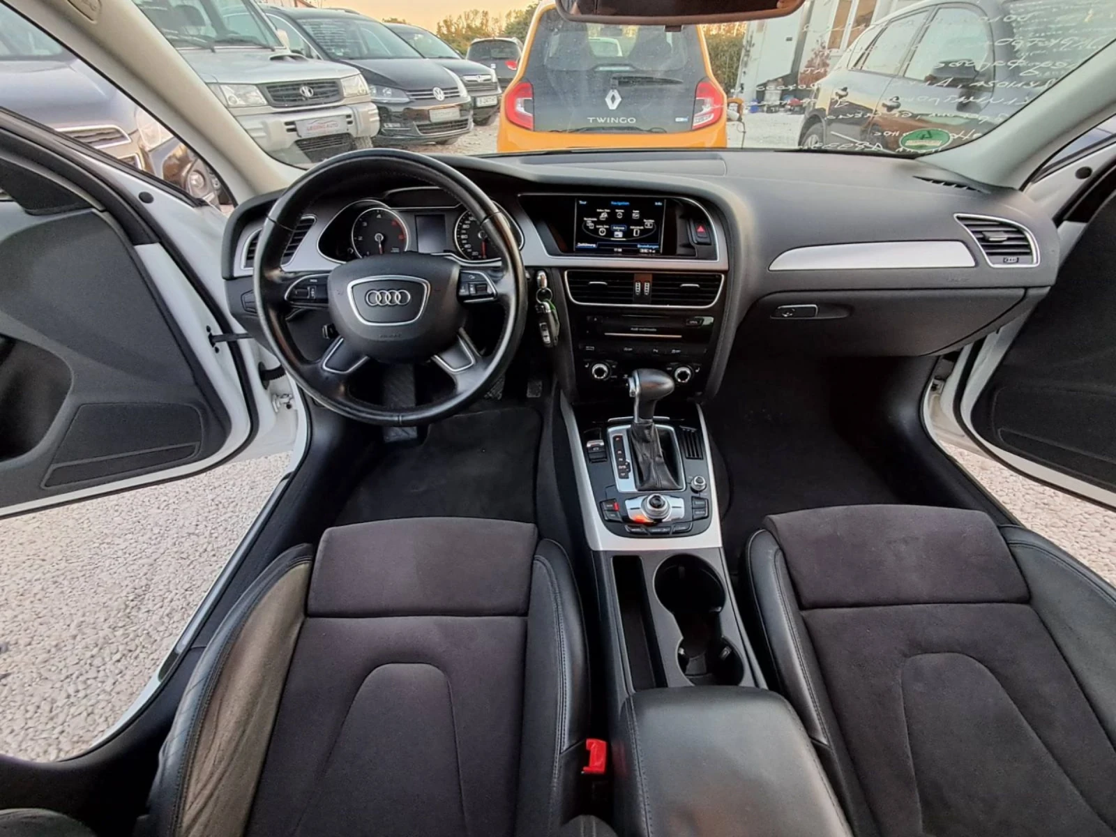 Audi A4 3.0TDI 207000км, АВТОМАТИК, НАВИЖАЦИЯ - изображение 10 | Auto.bg Audi A4 3.0TDI 207000км, АВТОМАТИК, НАВИЖАЦИЯ - изображение 10