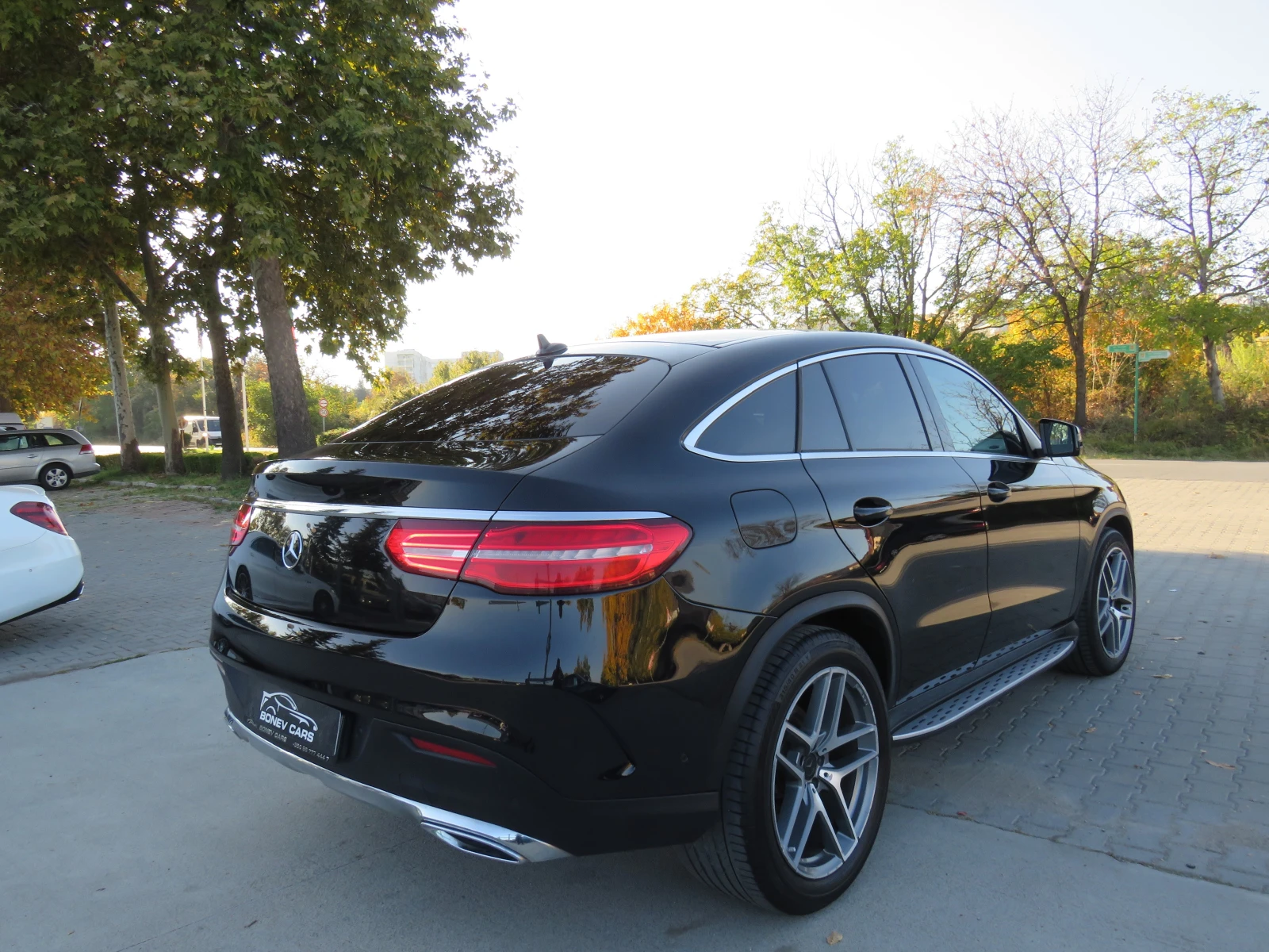 Mercedes-Benz GLE 350 COUPE* AMG PACK 9G 360 PANORAMA*  - изображение 5 | Auto.bg Mercedes-Benz GLE 350 COUPE* AMG PACK 9G 360 PANORAMA*  - изображение 5