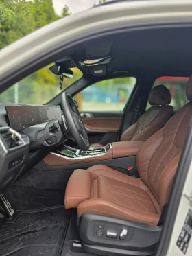 BMW X5 3.0D Xdrive - Лизинг| M Sport| HeadsUp| Soft Close | Auto.bg — изображение 12 BMW X5 3.0D Xdrive - Лизинг| M Sport| HeadsUp| Soft Close | Auto.bg — изображение 12