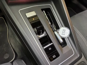 VW Golf 2.0 TDI 150 | DSG7 | IQ LED | TOP Equipped | Auto.bg — изображение 13 VW Golf 2.0 TDI 150 | DSG7 | IQ LED | TOP Equipped | Auto.bg — изображение 13