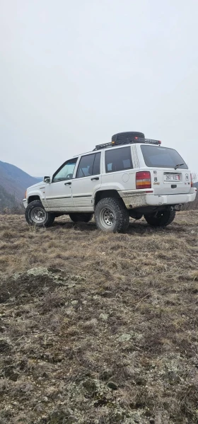Jeep Grand cherokee 5, 2 - 5400 € / 10561.48 лв. - 35882664 5 | Car24.bg Jeep Grand cherokee 5, 2 - 5400 € / 10561.48 лв. - 35882664 5