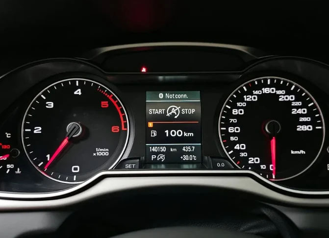 Audi A4 2.0 TDI Quattro - изображение 8 | Auto.bg Audi A4 2.0 TDI Quattro - изображение 8