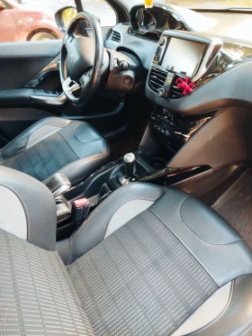 Peugeot 2008 1.2 VTi 82 - 10300 € / 20145.05 лв. - 43979773 9 | Car24.bg Peugeot 2008 1.2 VTi 82 - 10300 € / 20145.05 лв. - 43979773 9