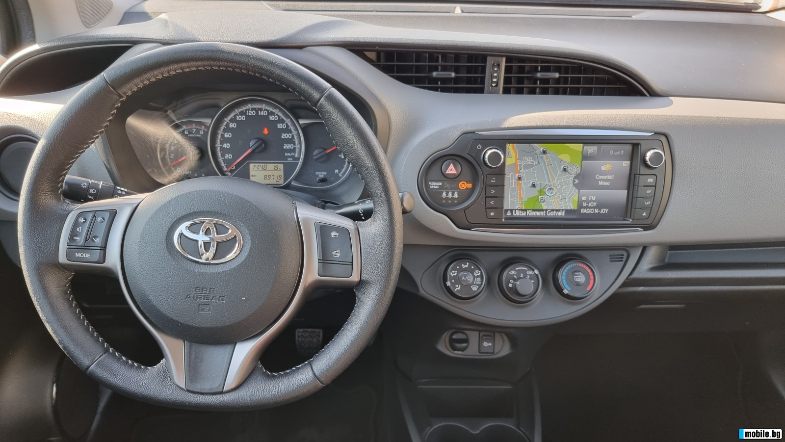 Toyota Yaris 1.0i EURO 6B | Mobile.bg   12
