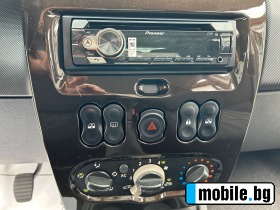 Dacia Duster 1.6i Laureate | Mobile.bg   16