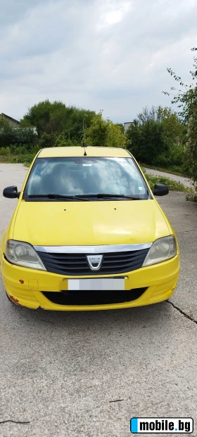     Dacia Logan ~3 300 .