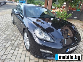     Porsche Panamera ~30 000 .