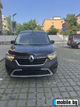     Renault Kangoo ~36 000 .