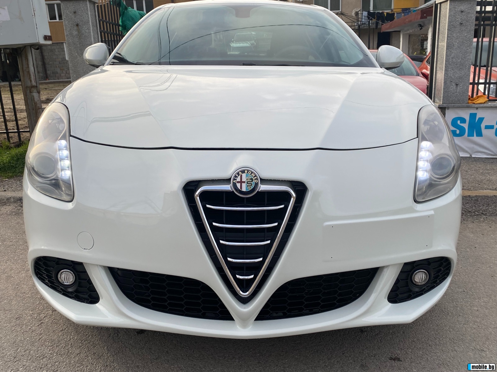Alfa Romeo Giulietta 2.0JTDm-2-140k.s-LED-EURO5A | Mobile.bg   3