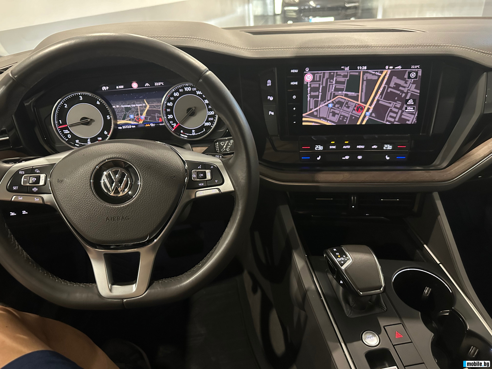 VW Touareg 3.0 TDI R-LINE 4Motion ACC LED Matrix AHK  | Mobile.bg   15