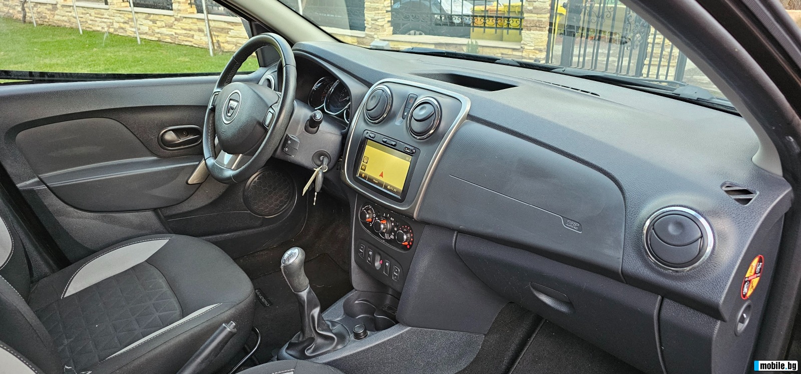 Dacia Sandero STEPWAY !!! 65960km !!! 1.5dci NAVI | Mobile.bg   17