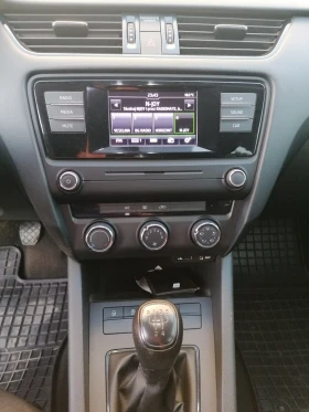 Skoda Octavia, снимка 10