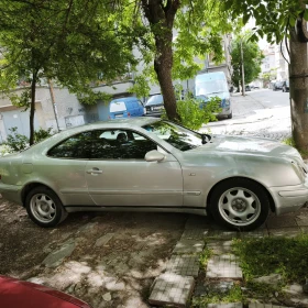 Mercedes-Benz CLK 2.0, снимка 3