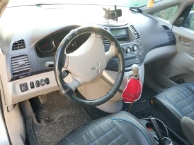 Mitsubishi Grandis 2.4 бензин, снимка 10