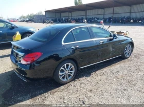 Mercedes-Benz C 300, снимка 4