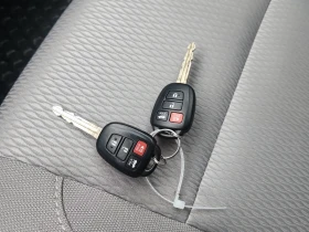 Toyota Corolla * * CARFAX * * АВТО КРЕДИТ * *  - 11999 € / 23468.00 лв. - 74880494 11