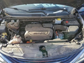 Chrysler Pacifica * HYBRID* LIMITED* BUY NOW* , снимка 12 - Автомобили и джипове - 53693736